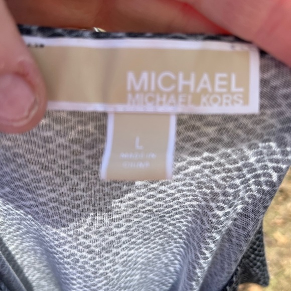 MICHAEL Michael Kors Long Sleeve Light Weight Key Hole Pullover Top Size Large - Picture 5 of 7